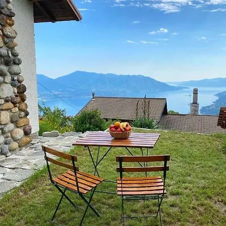 Holiday home Leonardoshome Rockstairs Trarego